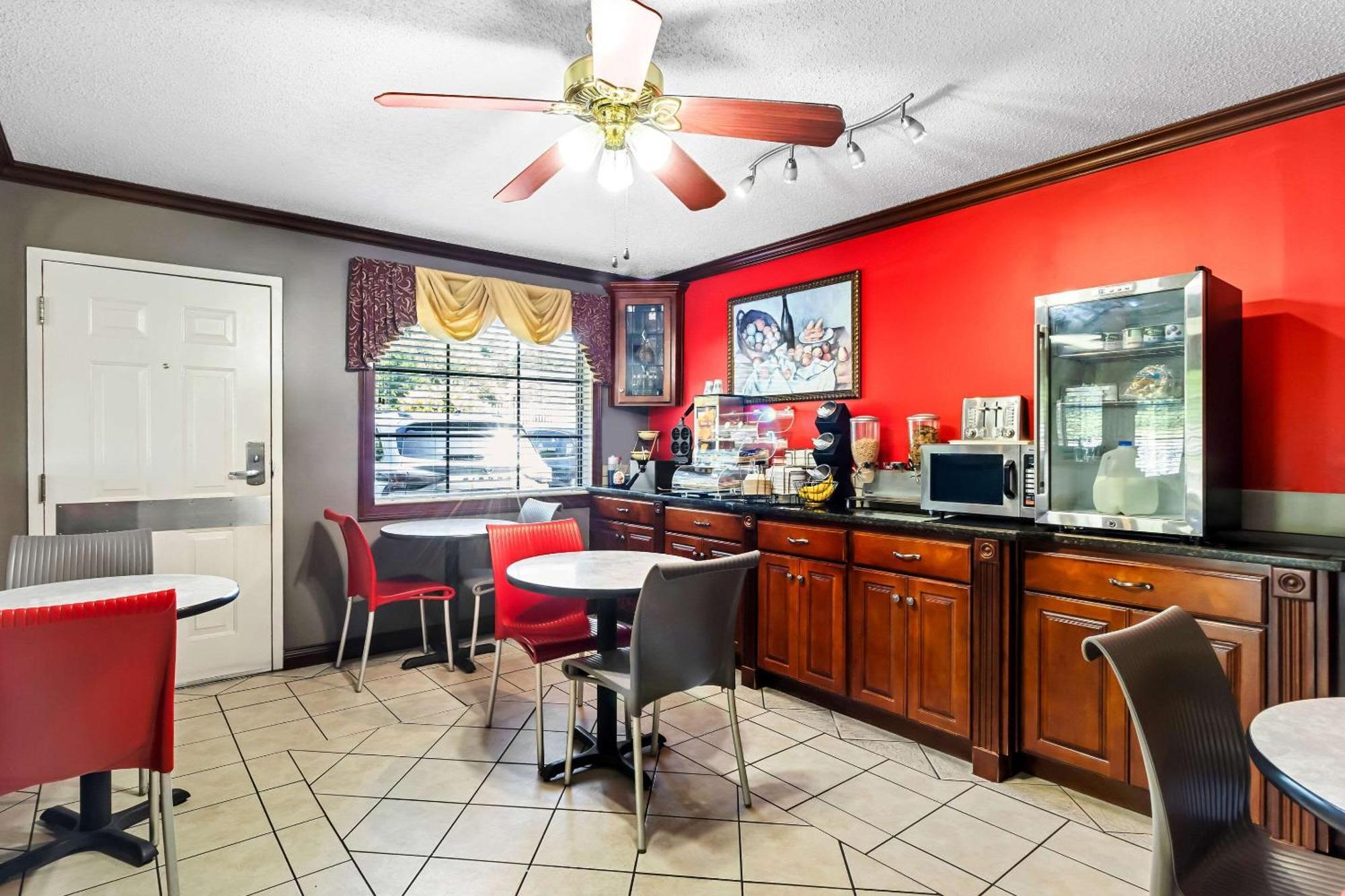 Econo Lodge Russellville Eksteriør bilde
