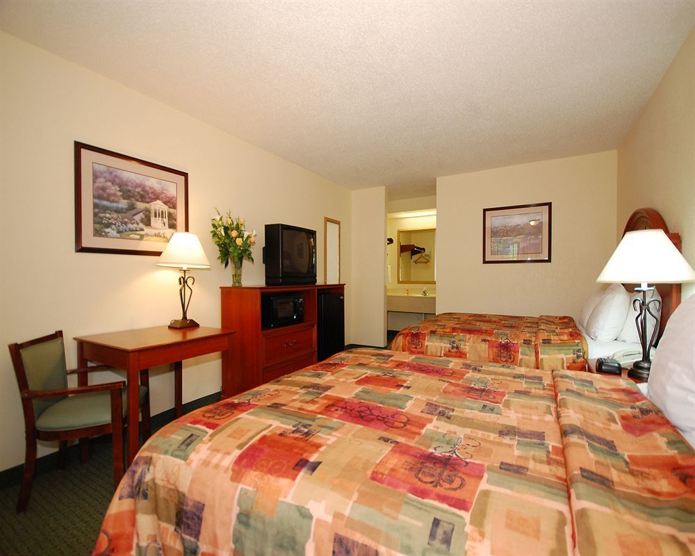 Econo Lodge Russellville Eksteriør bilde