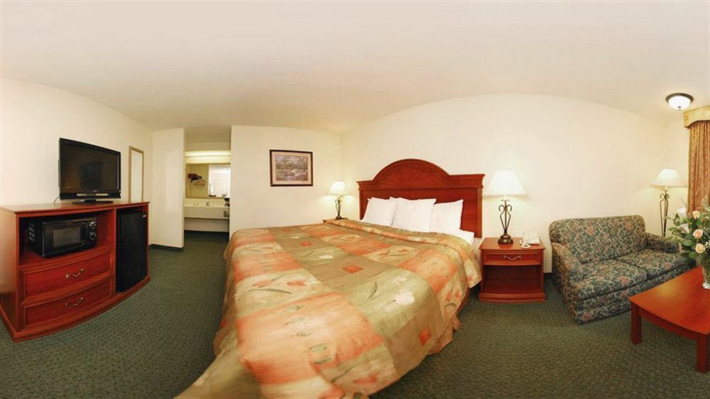 Econo Lodge Russellville Eksteriør bilde