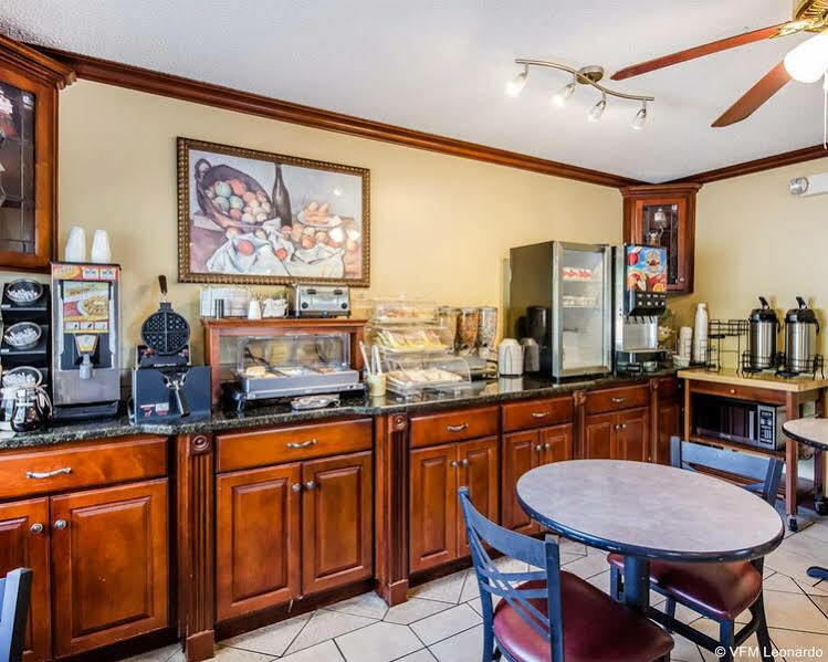 Econo Lodge Russellville Eksteriør bilde
